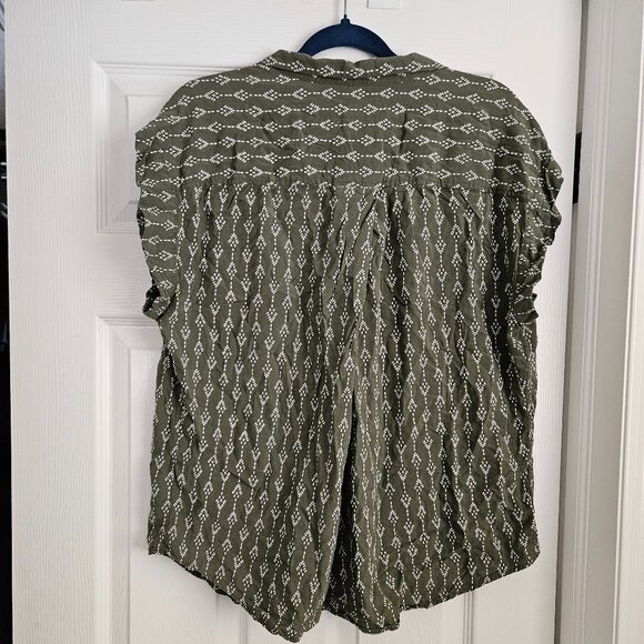 Jachs Girlfriend XXL - Green Pattern Sleeveless‎ Shirt - Picture 10 of 10